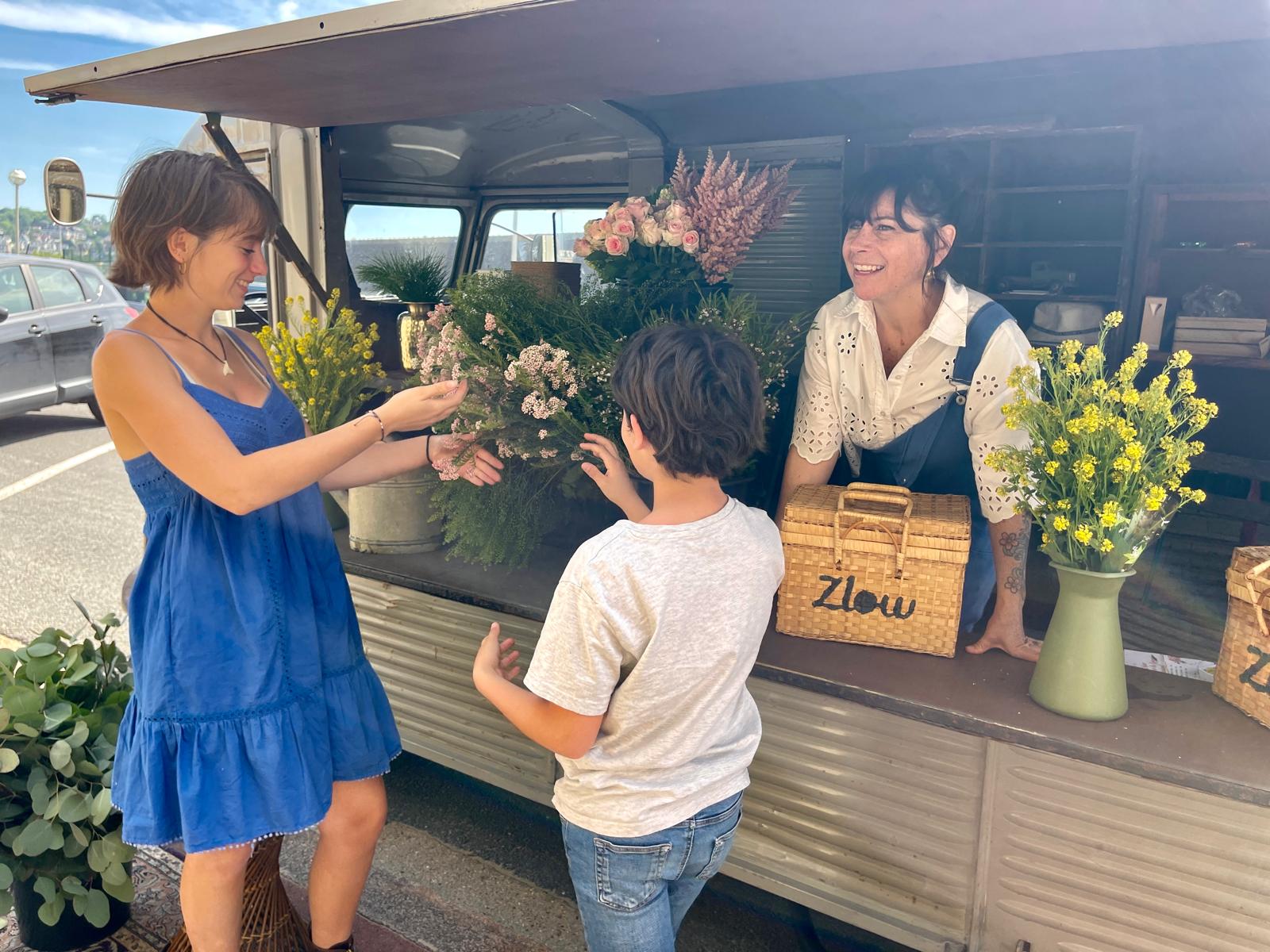camion fleurs